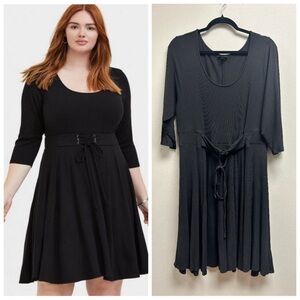 Torrid 3X Black Front Tie 3/4 Sleeve Dress Goth Whimsigoth Witchy Plus Size Vamp